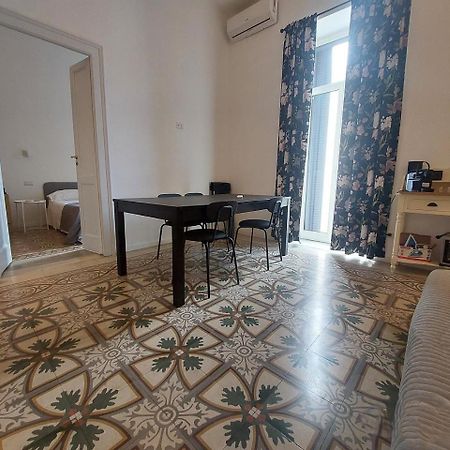 Bari Landlord 242 - Central Station Apartments Ngoại thất bức ảnh
