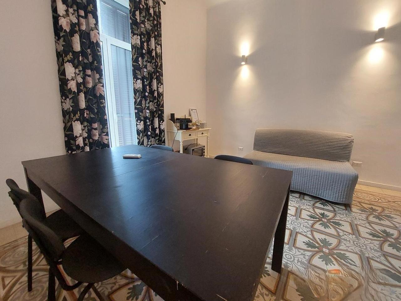 Bari Landlord 242 - Central Station Apartments Ngoại thất bức ảnh